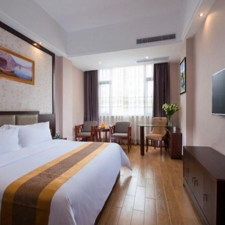 Vienna International Hotel Jieyang Chaoshan Airport Esterno foto